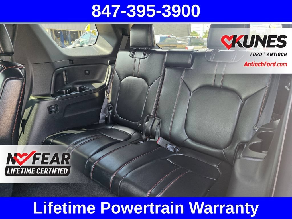 Used 2025 Honda Pilot TrailSport image 29
