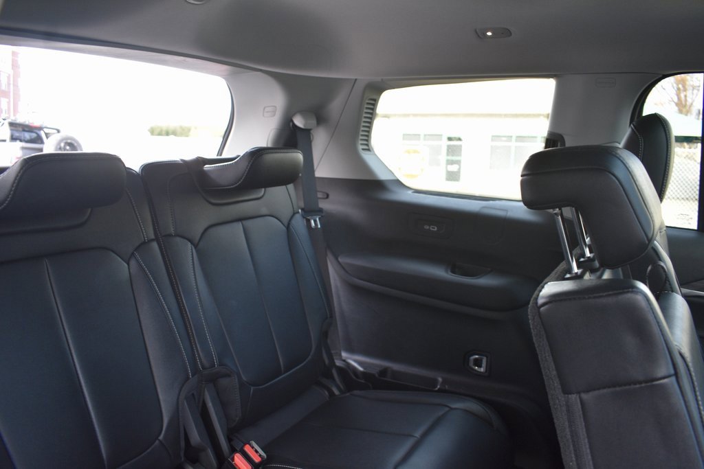 Used 2022 Jeep Grand Cherokee L Limited image 32