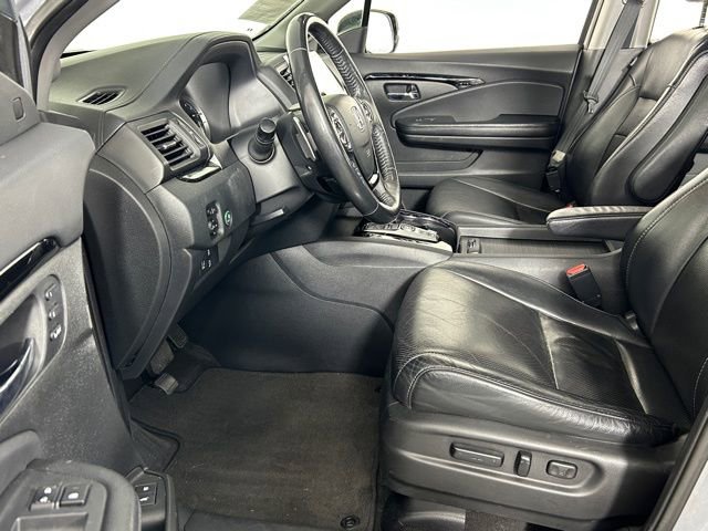 Used 2016 Honda Pilot Elite image 22