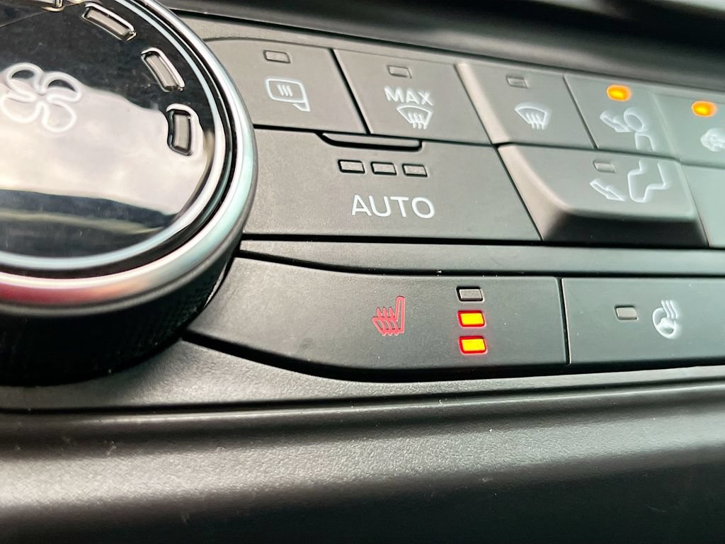 Used 2023 Ford Maverick XLT w/ Equipment Group 300A Standard AWD/4WD image 31