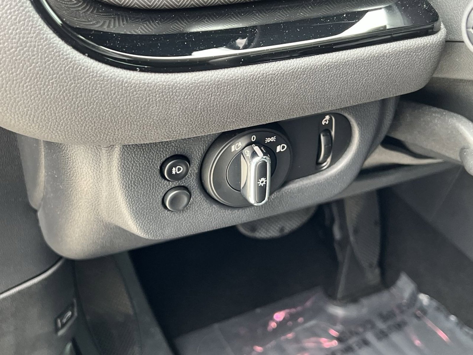 Certified 2024 MINI Cooper Clubman S image 31