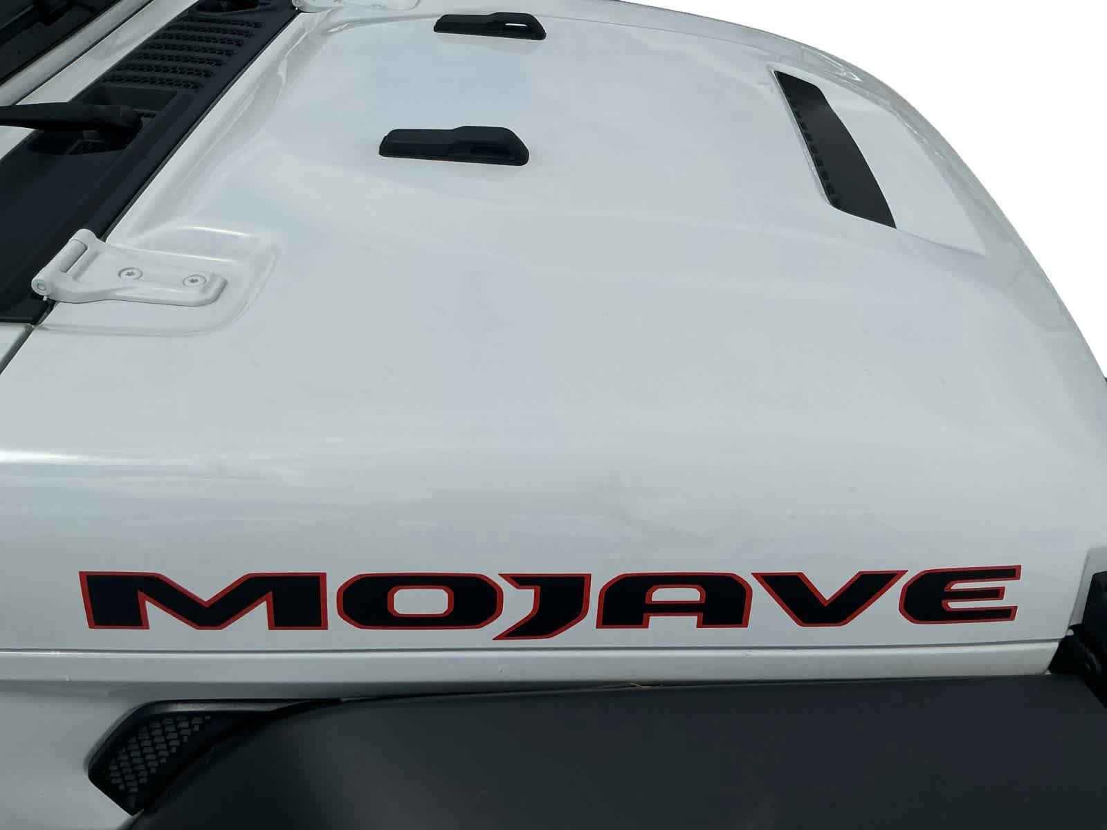 Used 2026 Jeep Gladiator Mojave AWD/4WD image 20