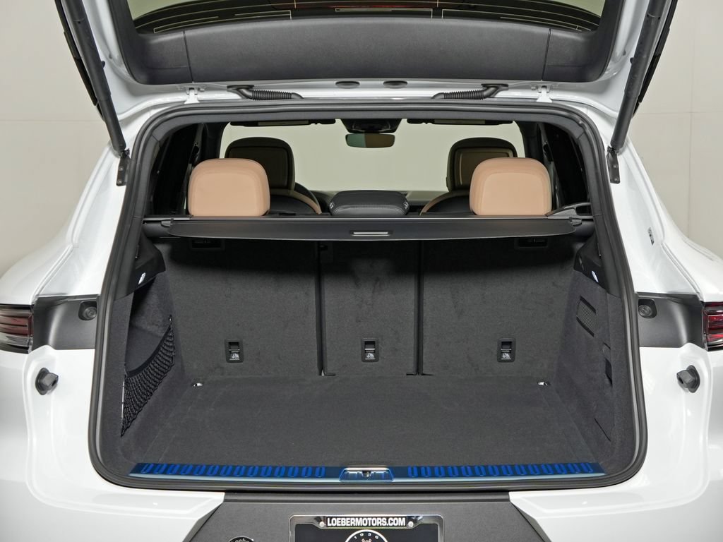 Certified 2026 Porsche Cayenne AWD/4WD image 13