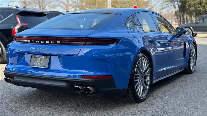 Used 2025 Porsche Panamera 4 image 5