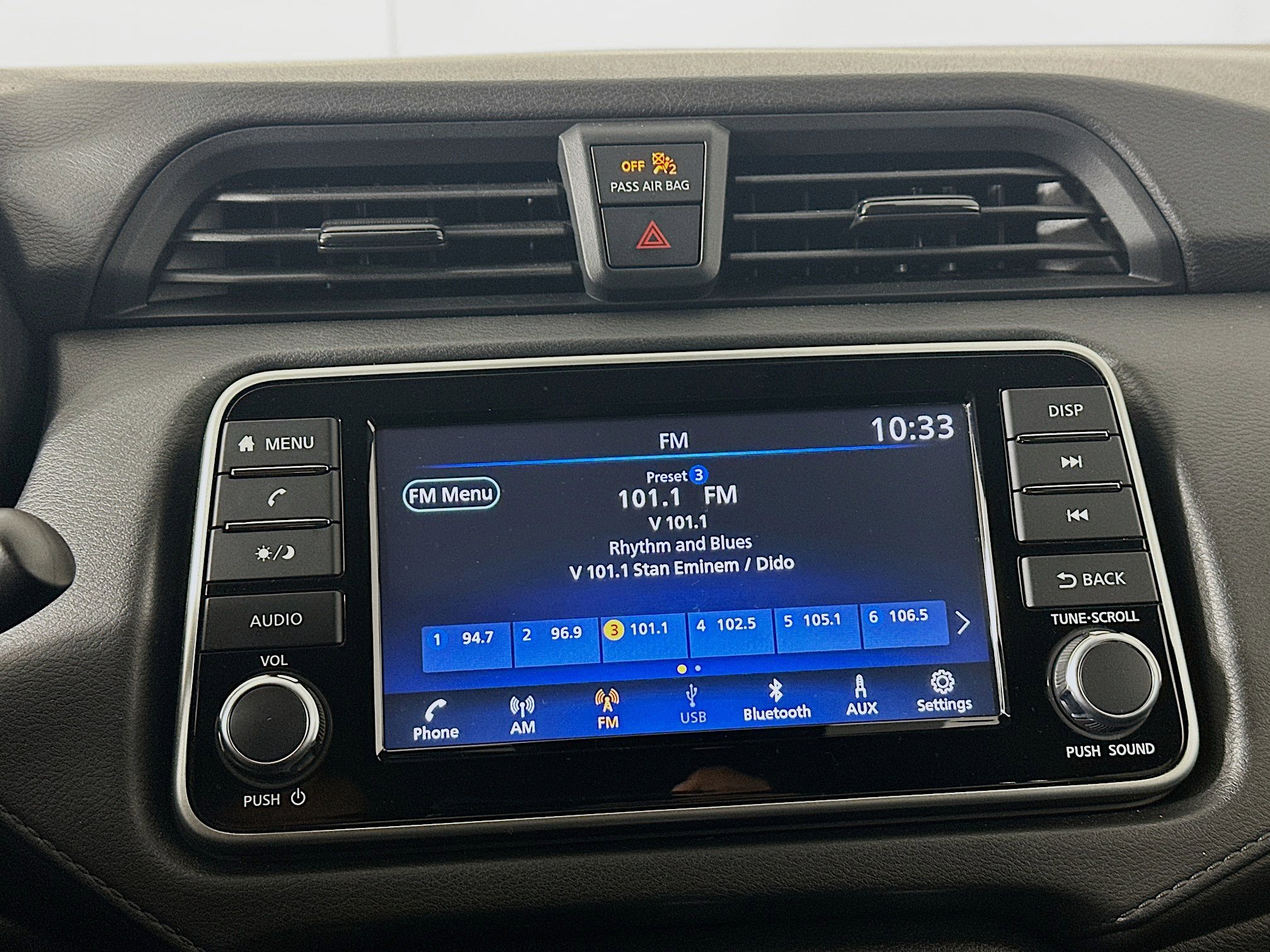 Used 2024 Nissan Versa S w/ S Plus Package image 19