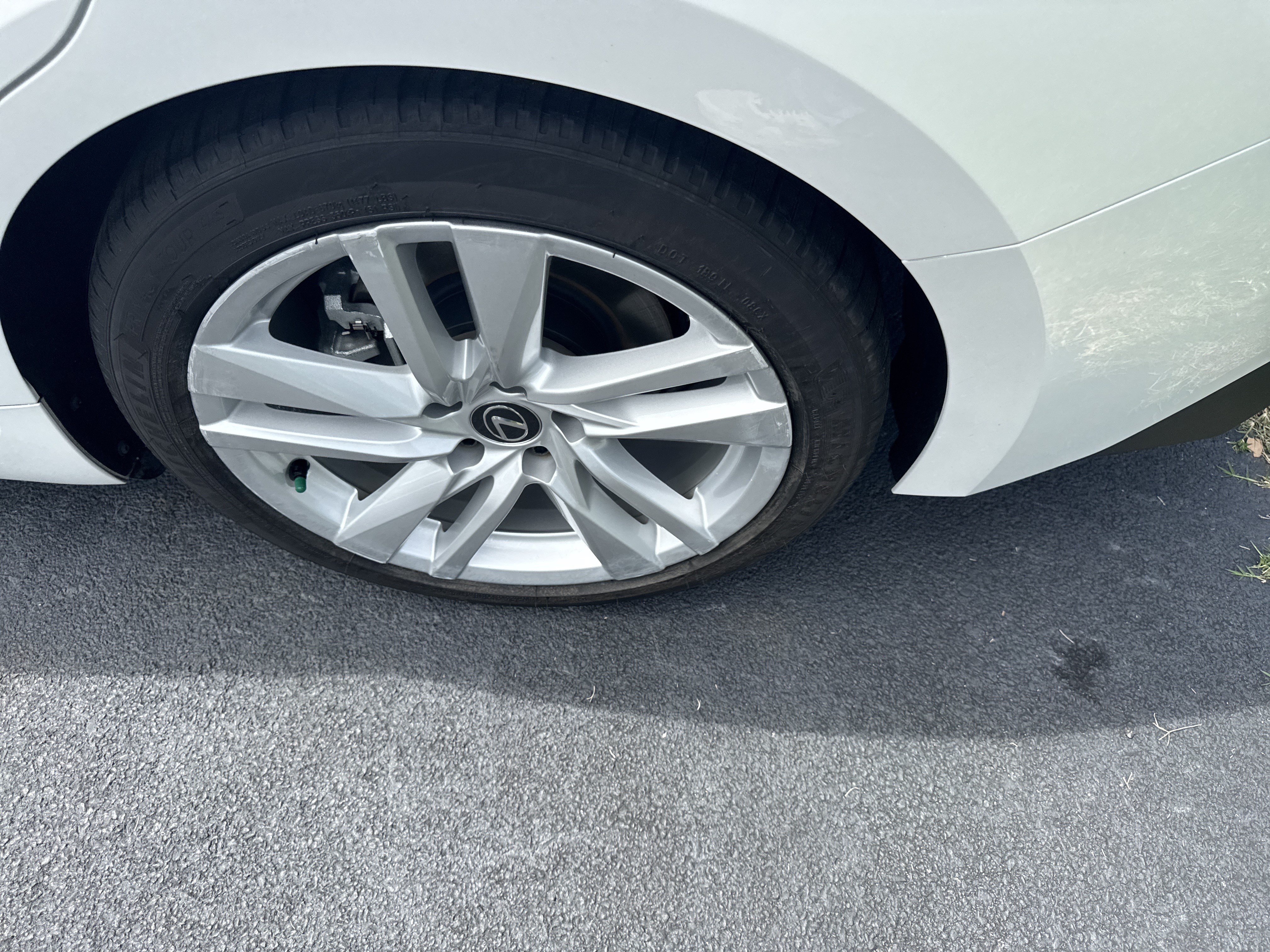 Used 2025 Lexus IS 300 w/ Comfort Package RWD image 12
