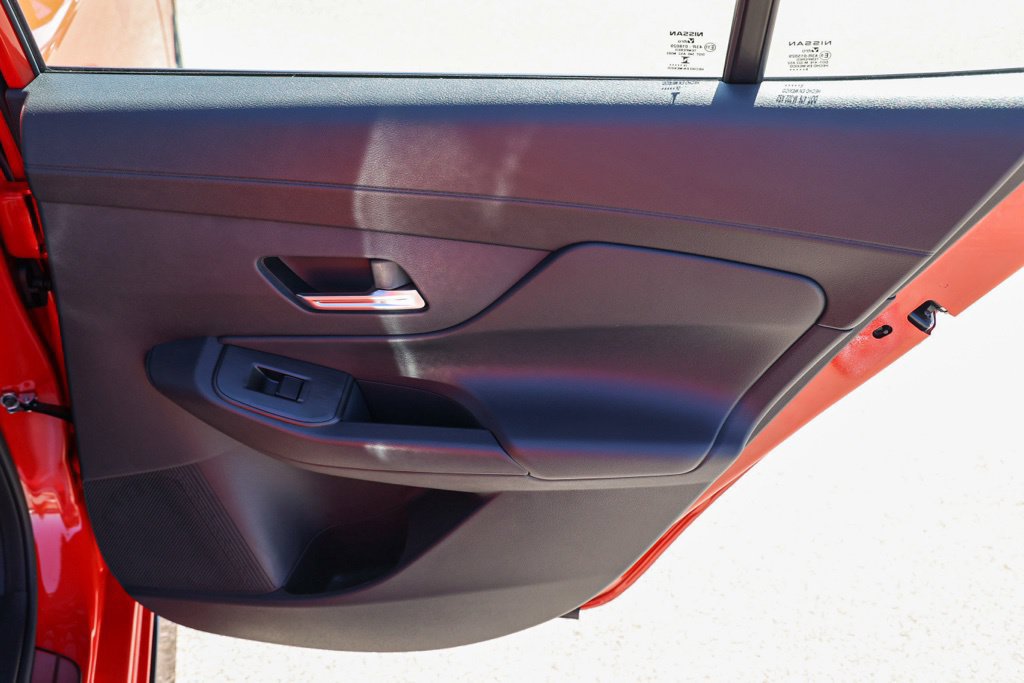 New 2027 Nissan Sentra SR FWD image 19