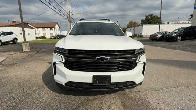 Used 2021 Chevrolet Suburban RST w/ Luxury Package AWD/4WD image 3