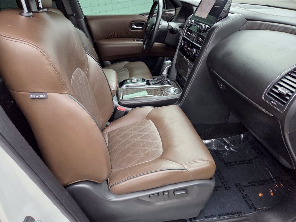 Used 2022 Nissan Armada Platinum w/ Captain's Chairs Package RWD image 21