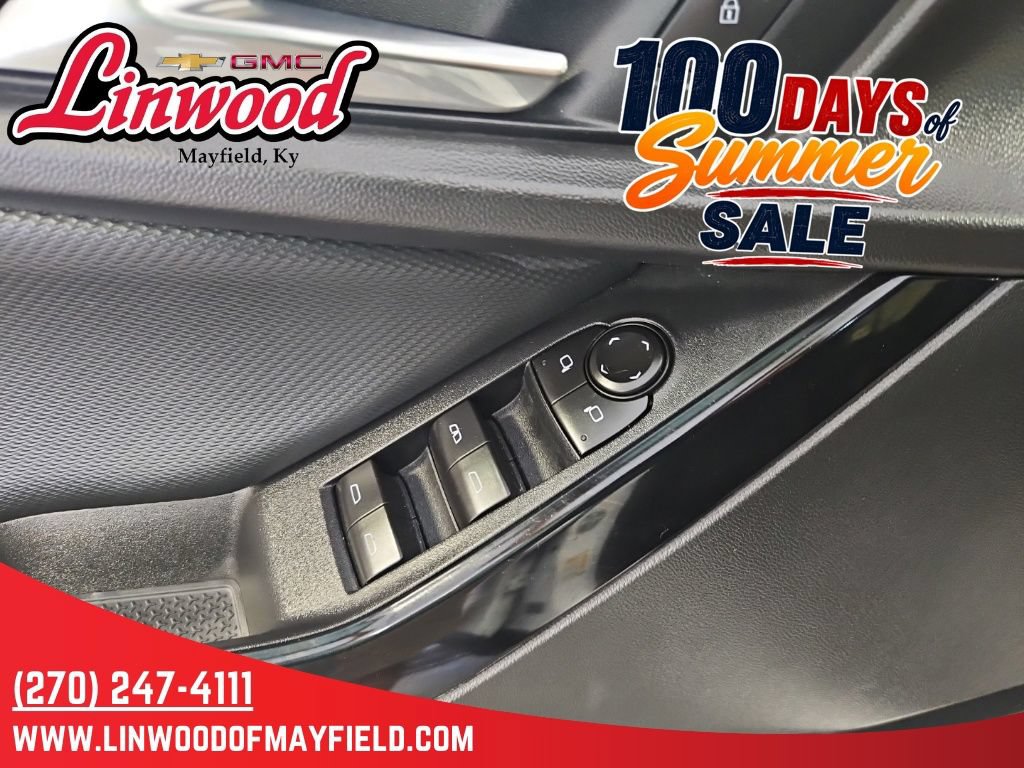 Used 2026 Chevrolet Equinox LT FWD image 16
