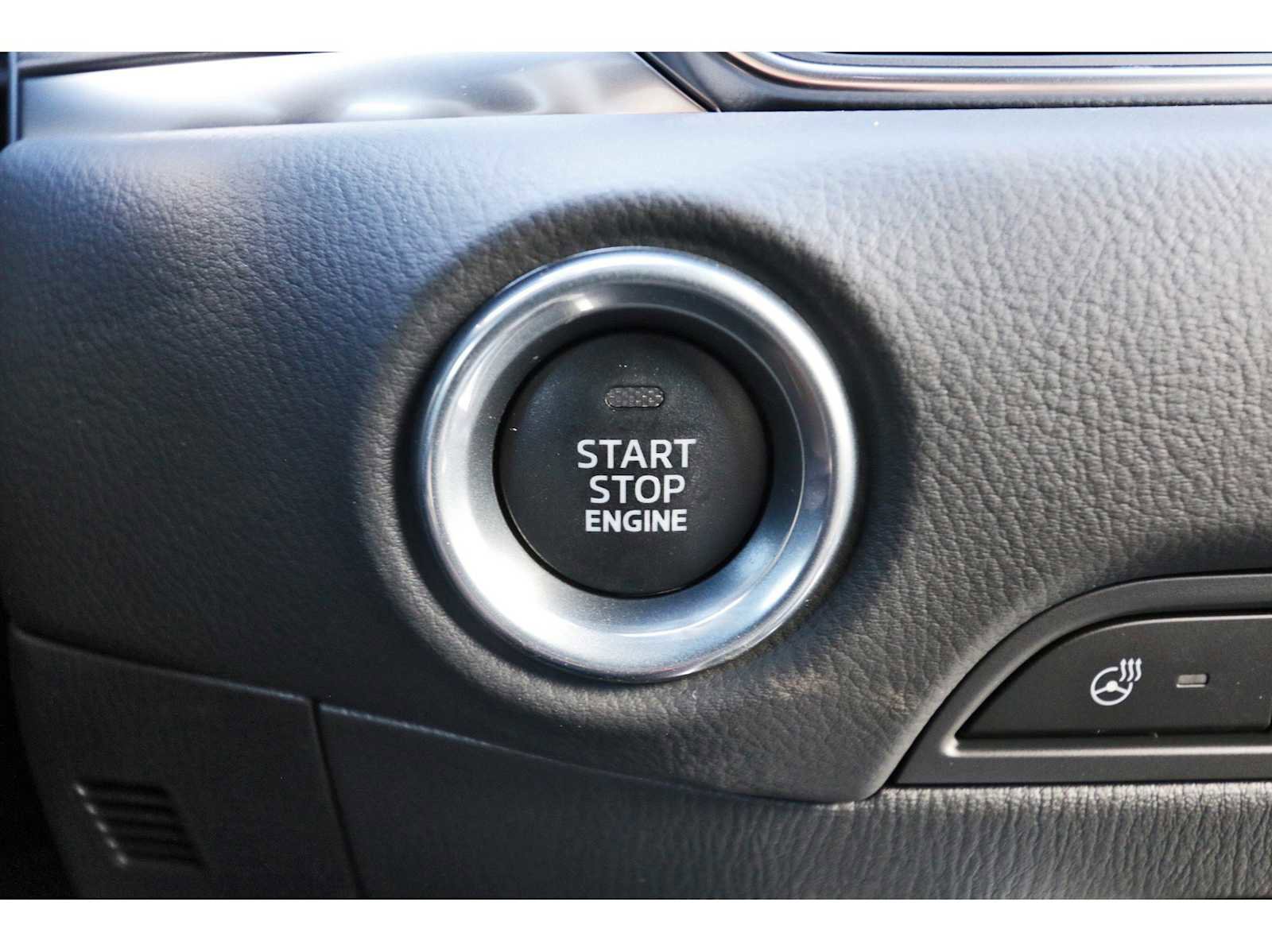 New 2025 MAZDA CX-5 Signature image 17
