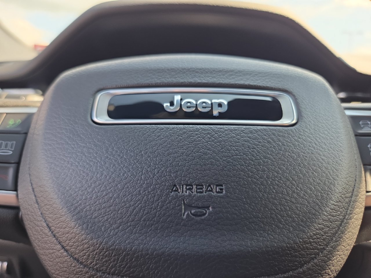 New 2026 Jeep Compass Limited w/ Sun, Sound & Navigation Group AWD/4WD image 25
