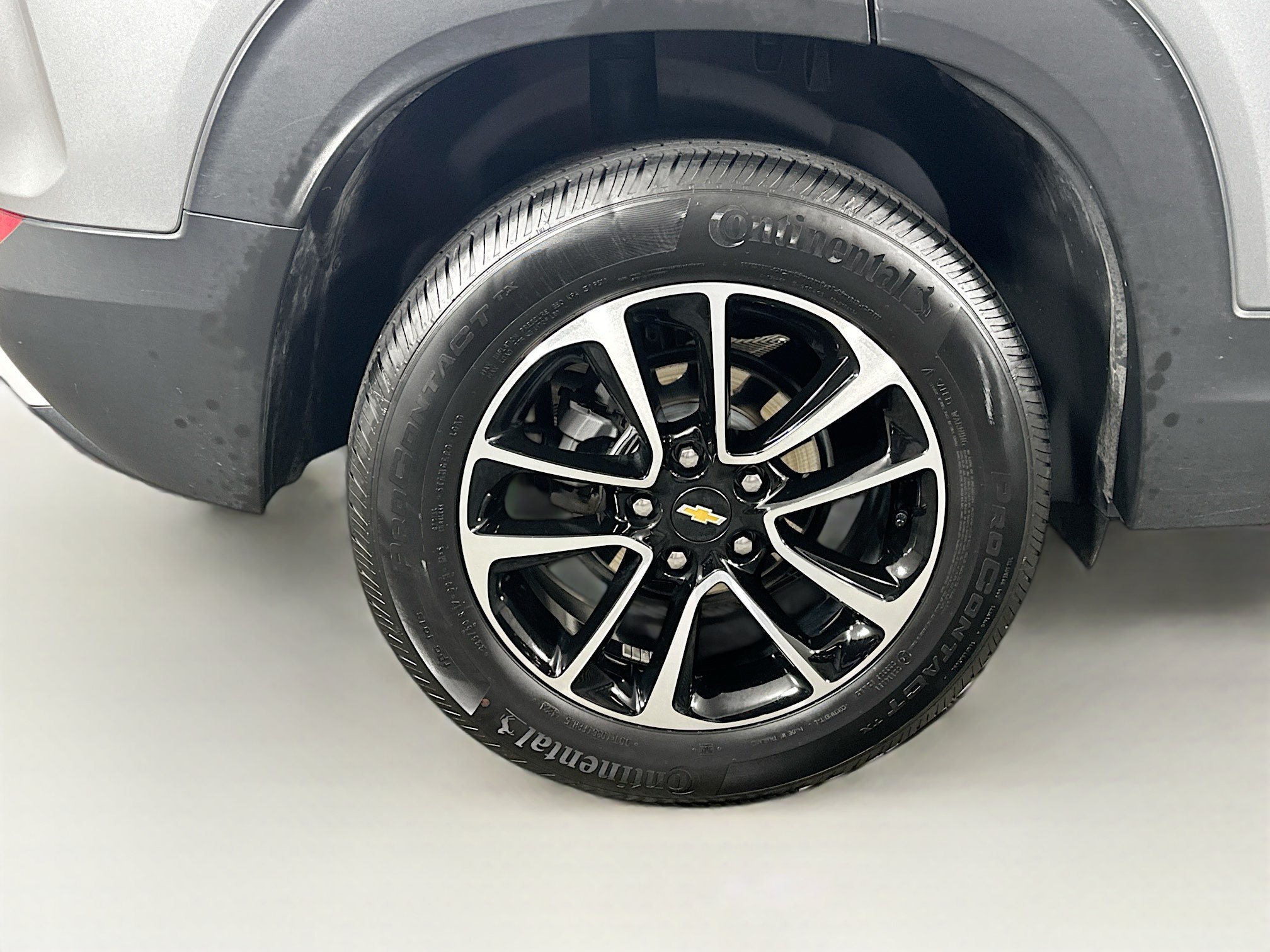 Used 2025 Chevrolet TrailBlazer LT AWD/4WD image 11