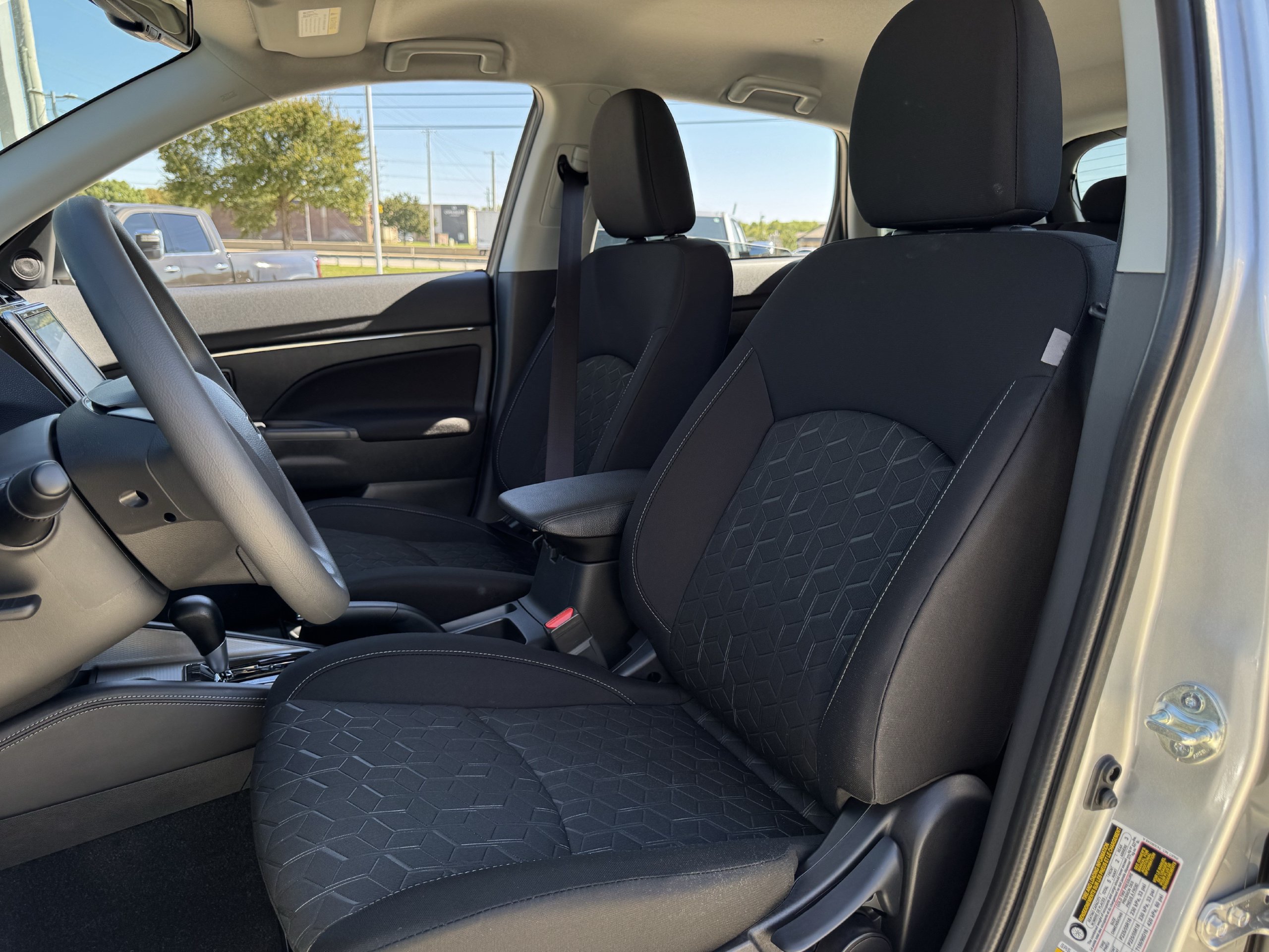New 2027 Mitsubishi Outlander Sport ES FWD image 19