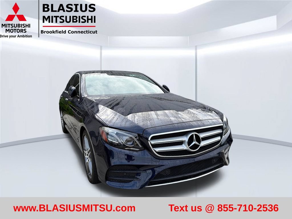 Used 2018 Mercedes-Benz E 300 4MATIC image 5