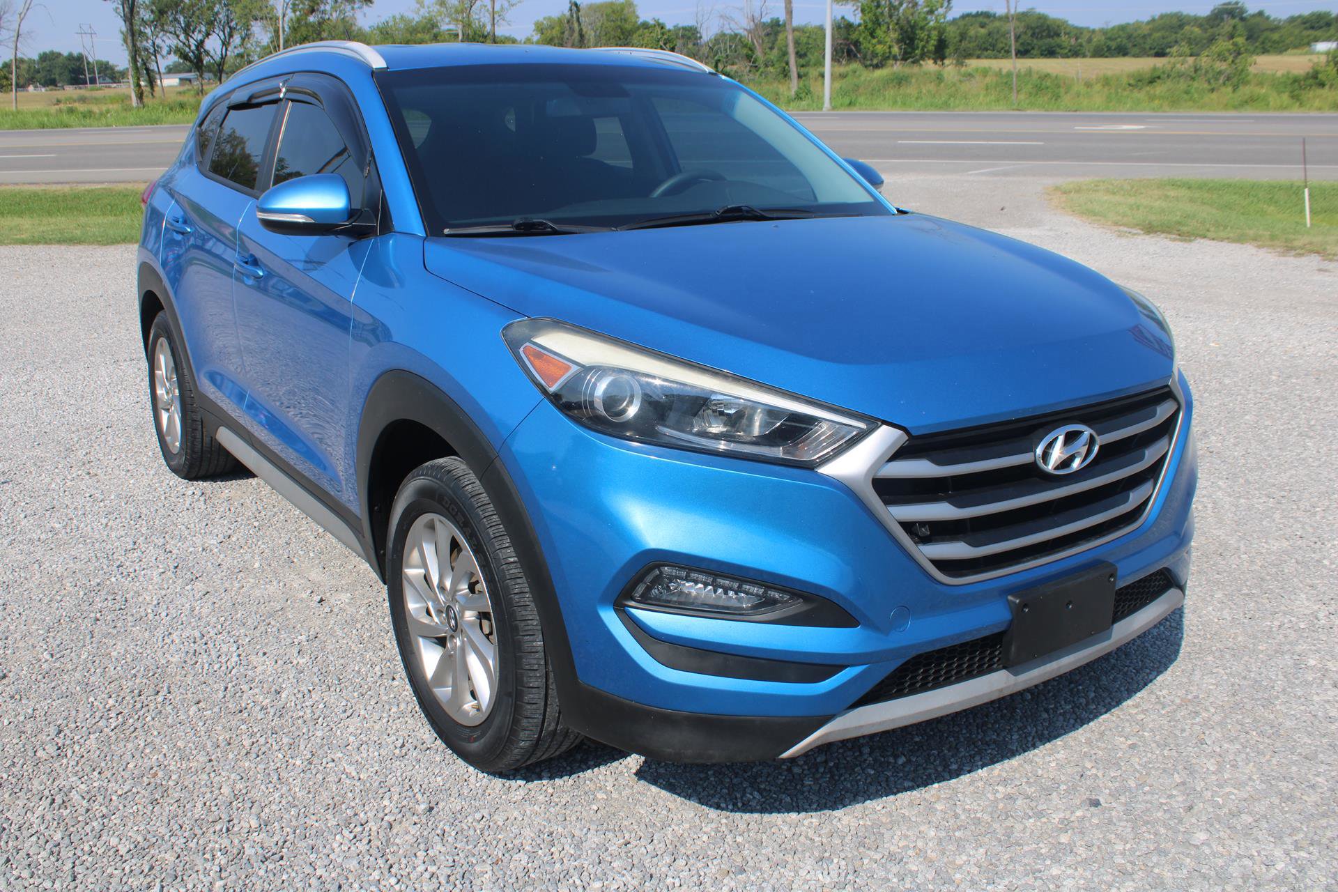 Used 2017 Hyundai Tucson Eco w/ Cargo Package image 1