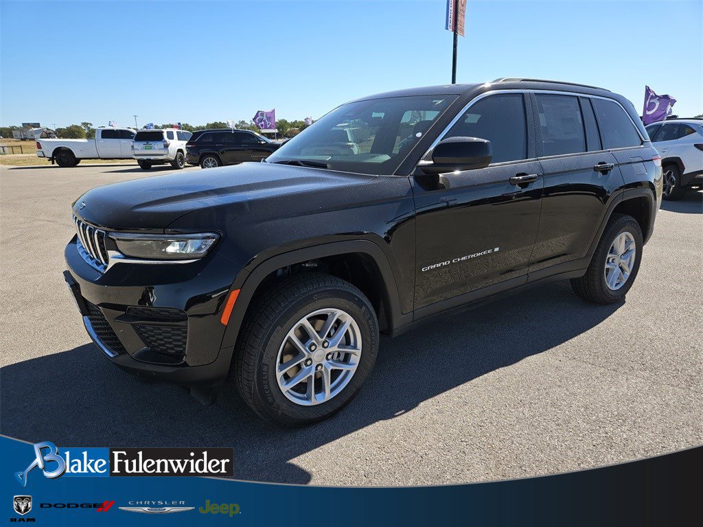 New 2025 Jeep Grand Cherokee Laredo X w/ Luxury Tech Group I