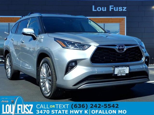 Used 2023 Toyota Highlander Platinum