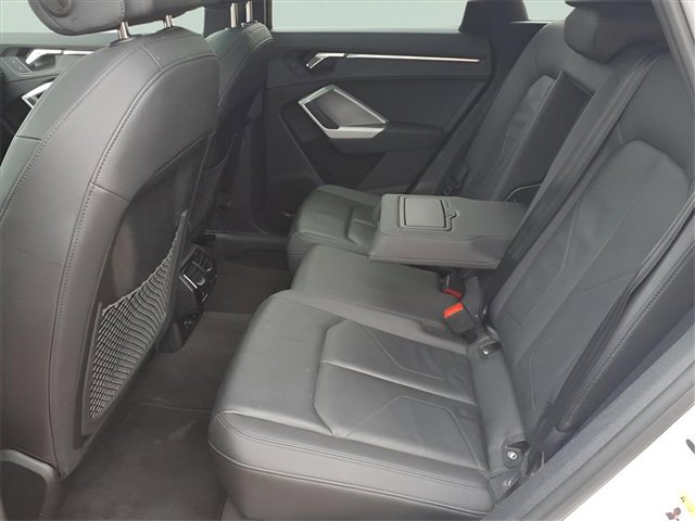 Used 2023 Audi Q3 2.0T Premium image 19