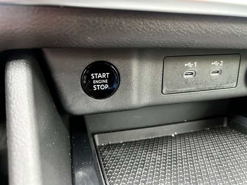 Used 2026 Nissan Rogue SV AWD/4WD image 36