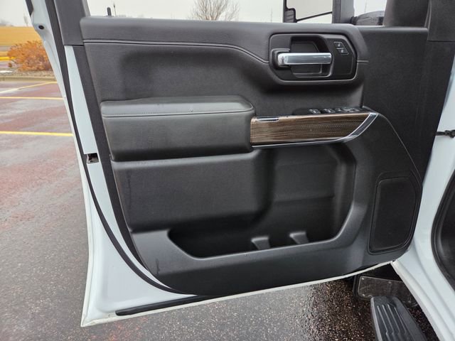 Used 2020 Chevrolet Silverado 2500 LT w/ Convenience Package image 13