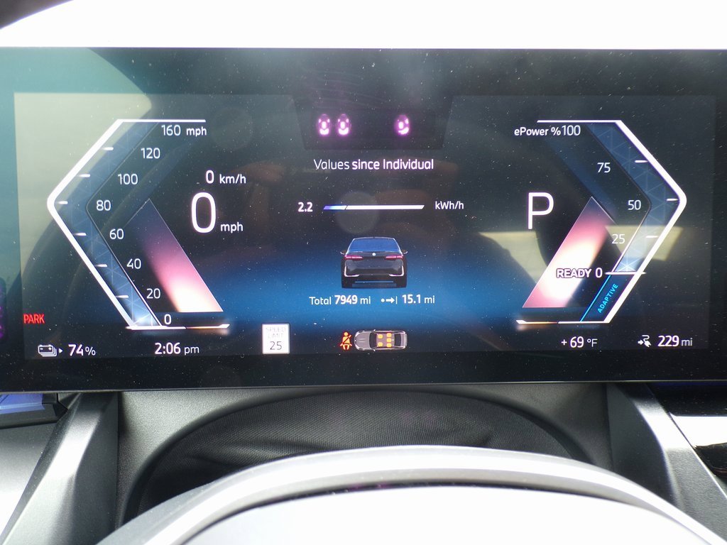 Certified 2025 BMW i5 xDrive40 w/ M Sport Package image 21