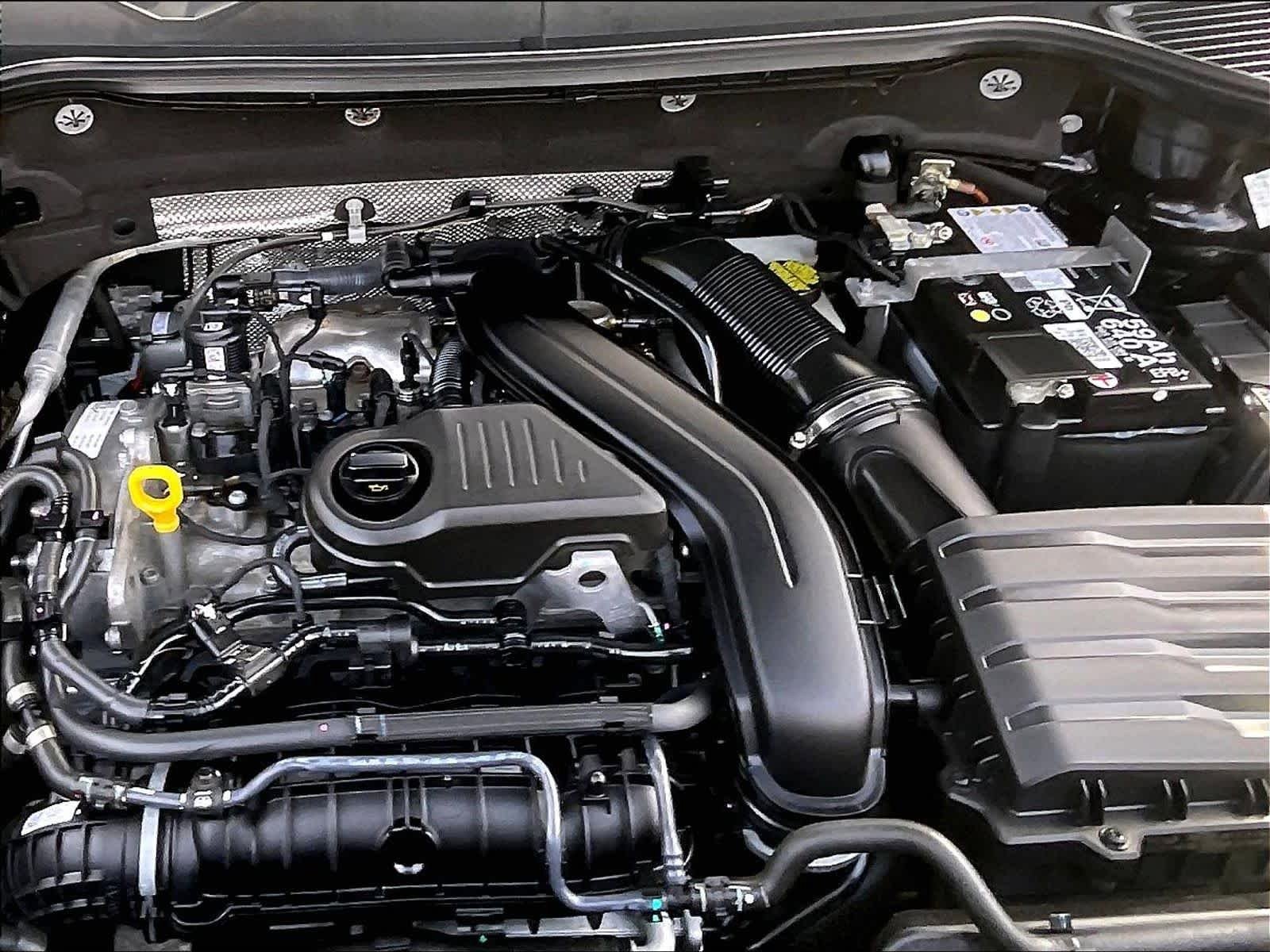 Certified 2024 Volkswagen Taos S AWD/4WD image 30