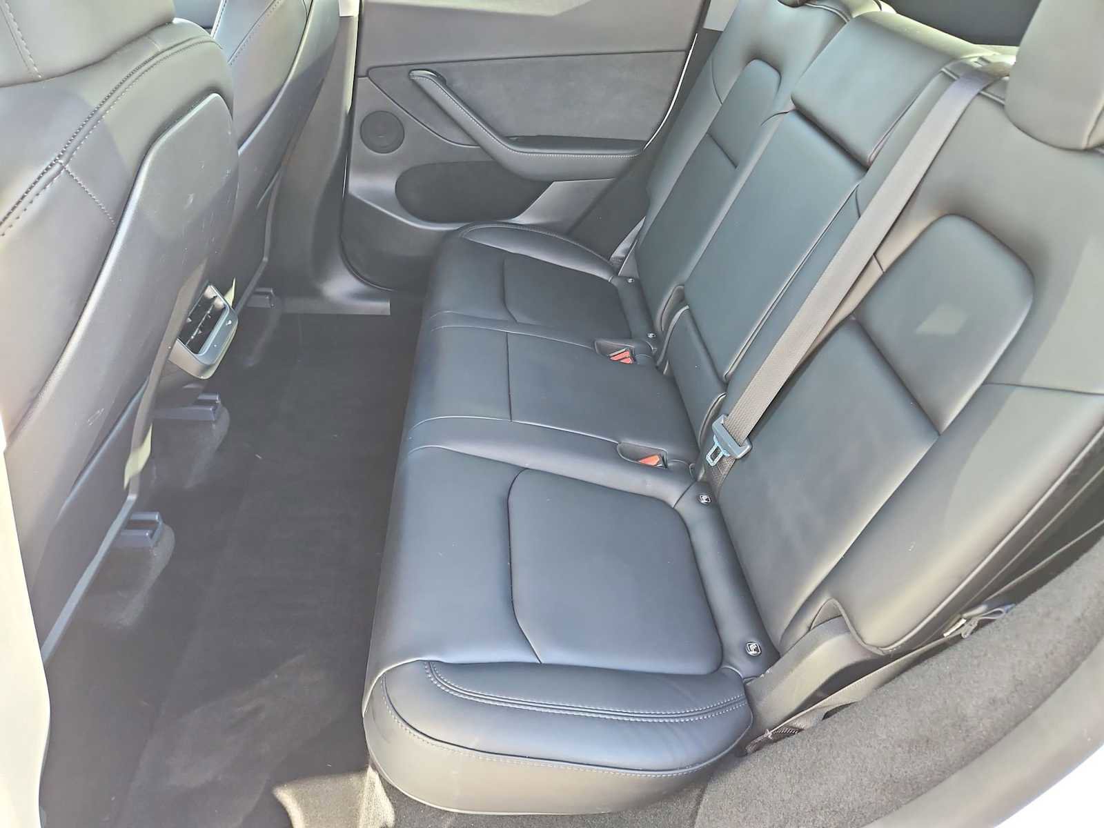 Used 2024 Tesla Model Y Long Range image 20