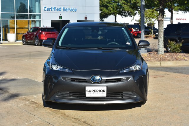 Used 2021 Toyota Prius LE FWD image 2