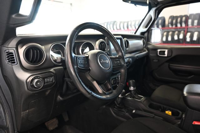 Used 2018 Jeep Wrangler Unlimited Sport S image 21