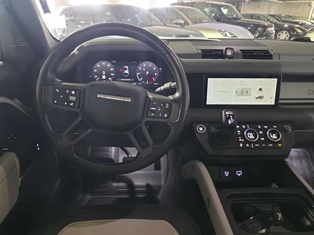 Used 2024 Land Rover Defender 110 X-Dynamic SE AWD/4WD image 13