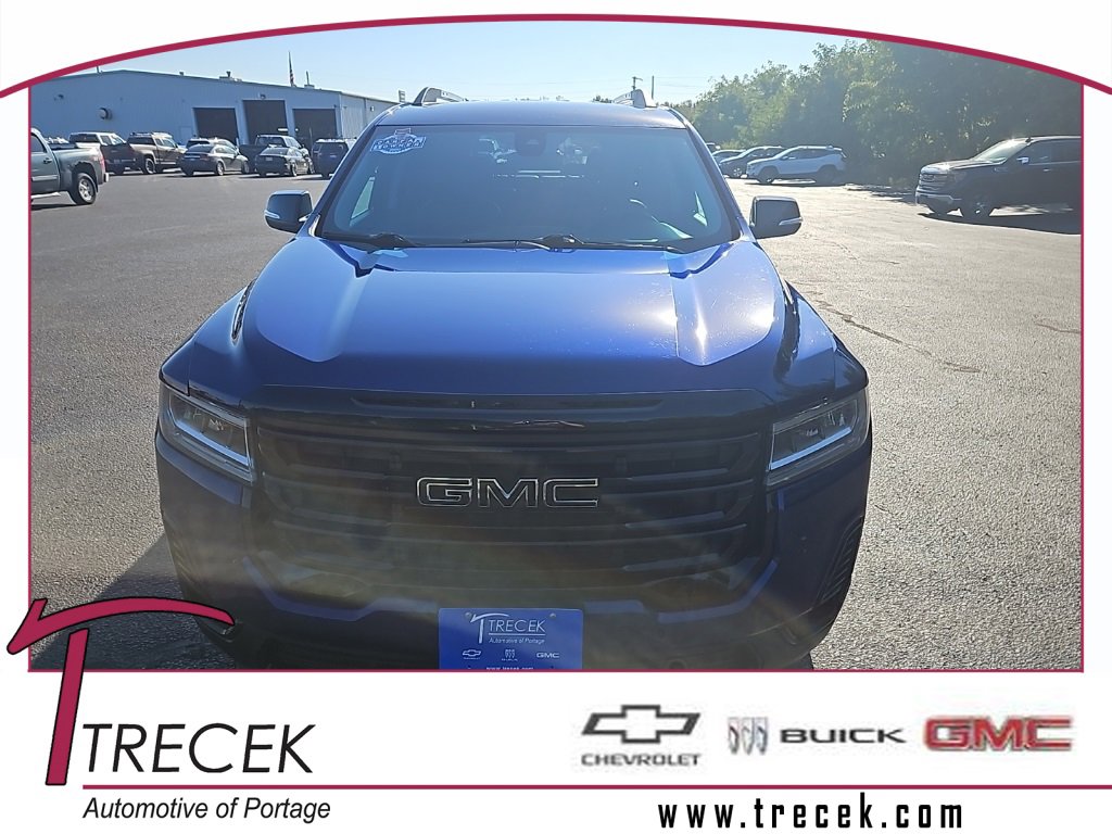 Used 2023 GMC Acadia SLT w/ Elevation Edition image 1