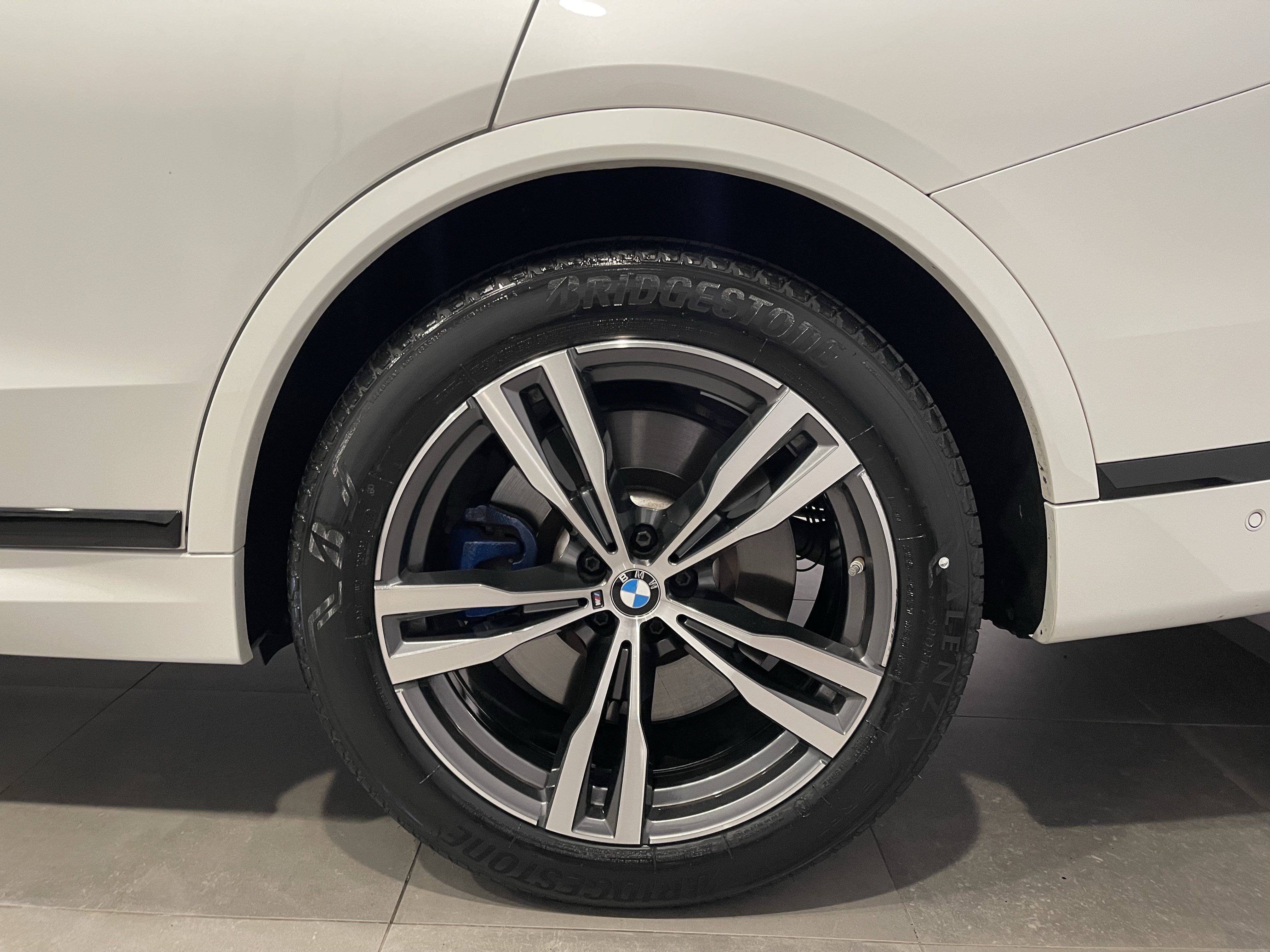 Certified 2025 BMW X7 M60i w/ Executive Package AWD/4WD image 8