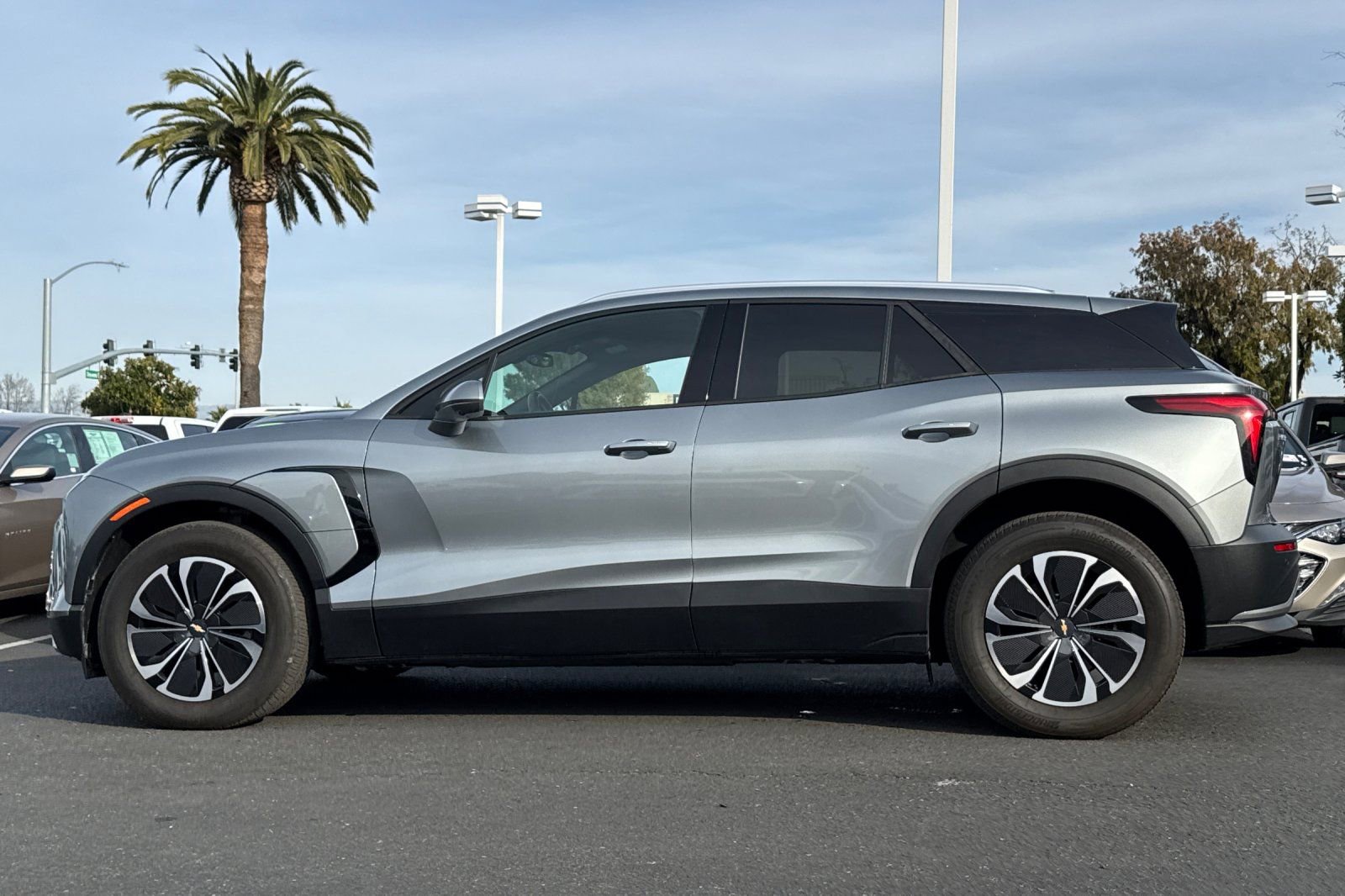 Used 2024 Chevrolet Blazer EV LT image 8