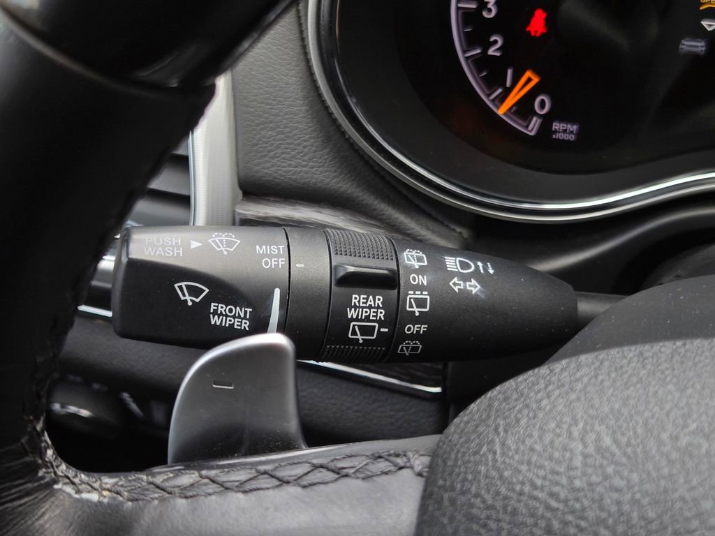 Used 2018 Jeep Grand Cherokee Summit image 27