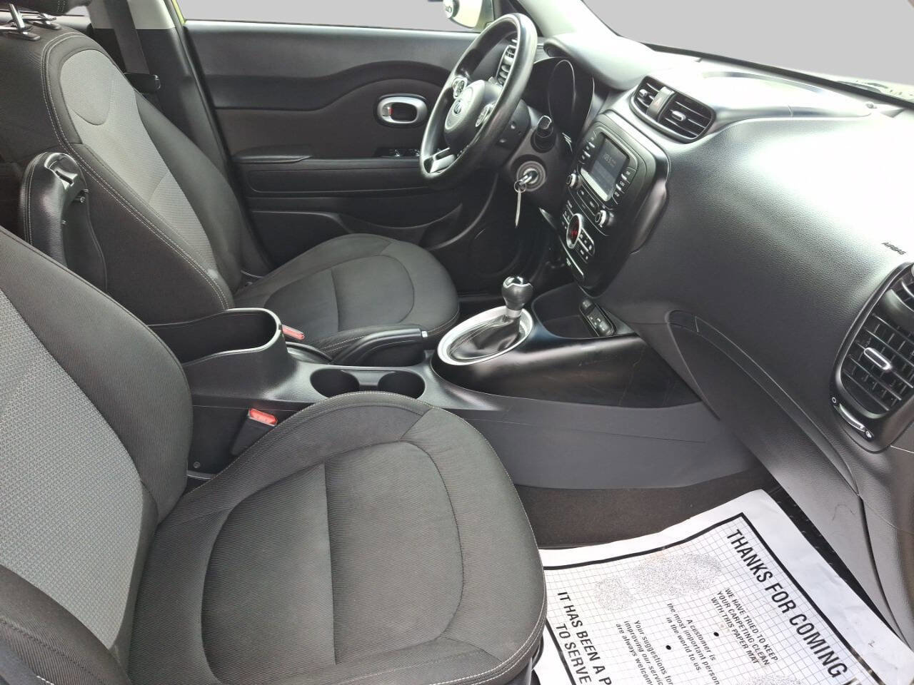 Used 2017 Kia Soul + image 14