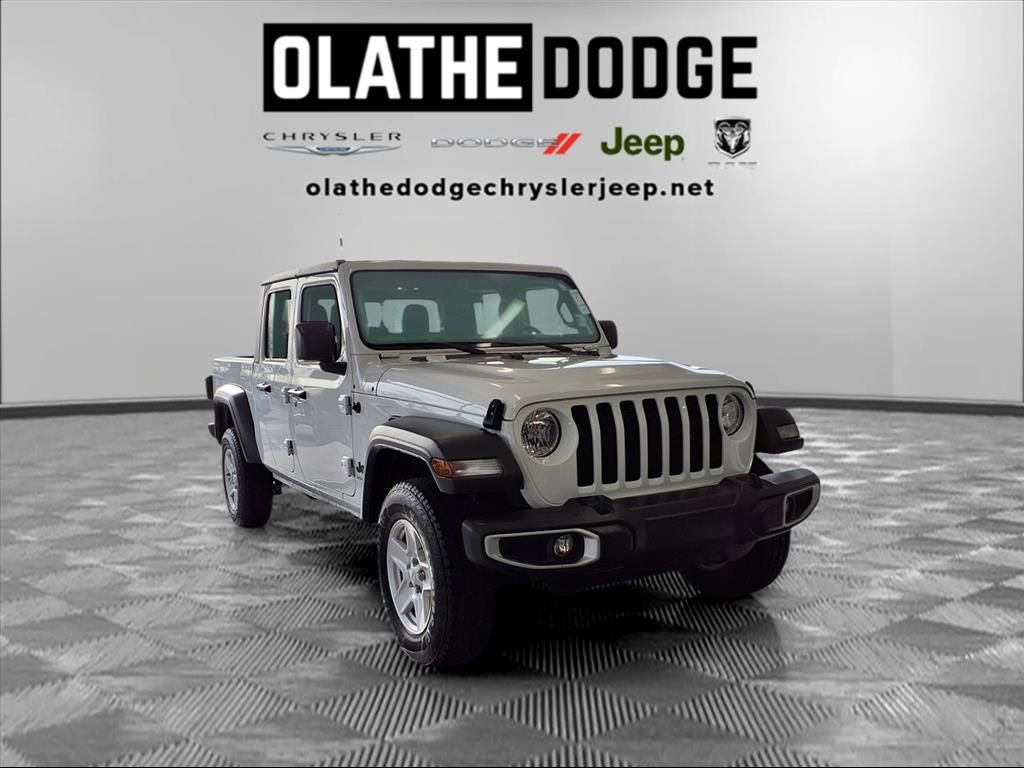 Certified 2023 Jeep Gladiator Sport image 26