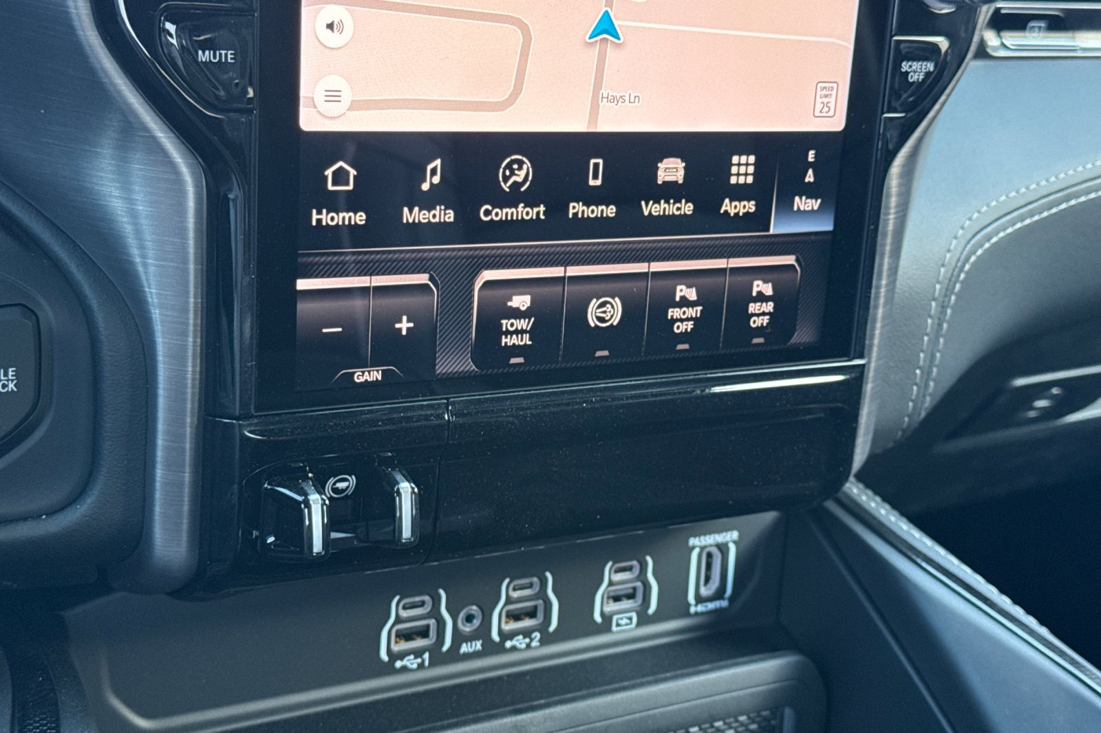 New 2026 RAM 2500 Rebel w/ Rebel Level 2 Equipment Group AWD/4WD image 19