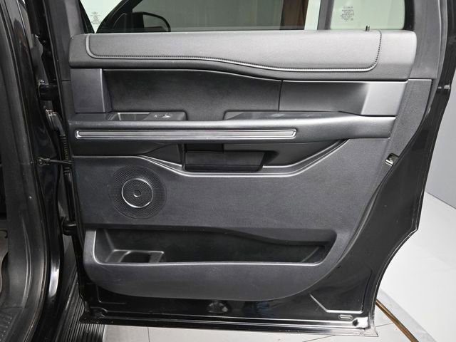 Used 2021 Ford Expedition Max XLT AWD/4WD image 18