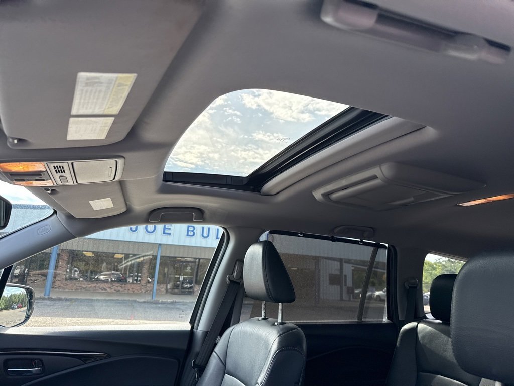 Used 2016 Honda Pilot Touring image 9