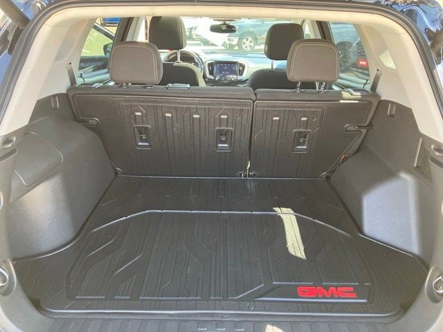 Used 2023 GMC Terrain SLE w/ Driver Convenience Package AWD/4WD image 26