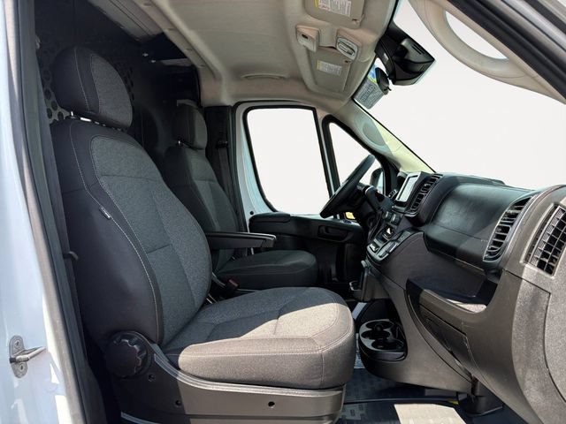Used 2025 RAM ProMaster 2500 w/ U-Haul Equipment Group FWD image 14