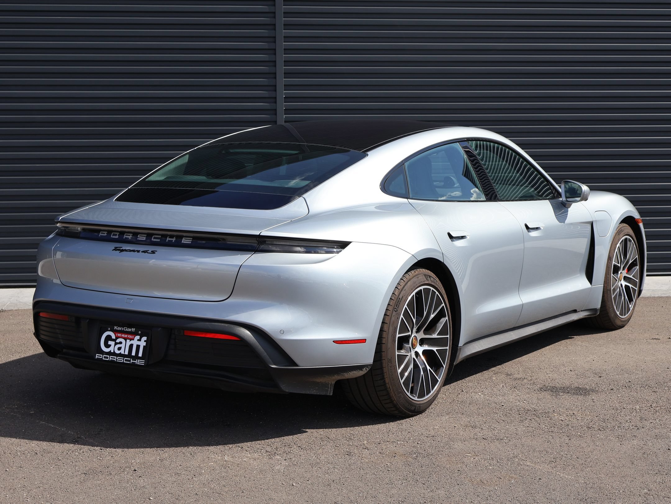 Certified 2024 Porsche Taycan 4S AWD/4WD image 10