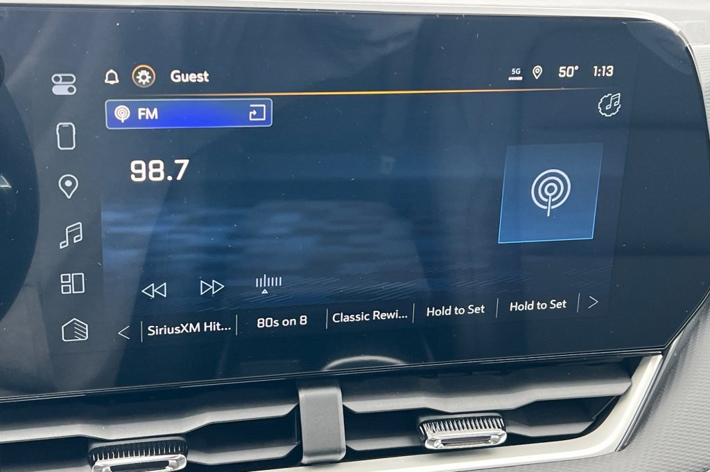 New 2026 Chevrolet Equinox LT w/ Convenience Package II image 14