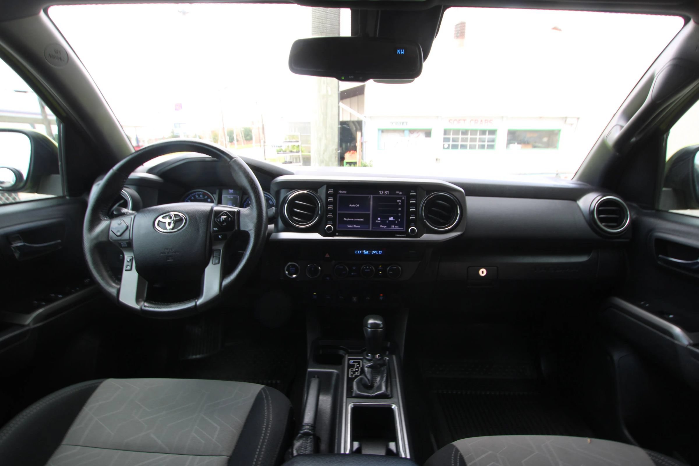 Used 2023 Toyota Tacoma TRD Off-Road w/ Technology Package AWD/4WD image 13