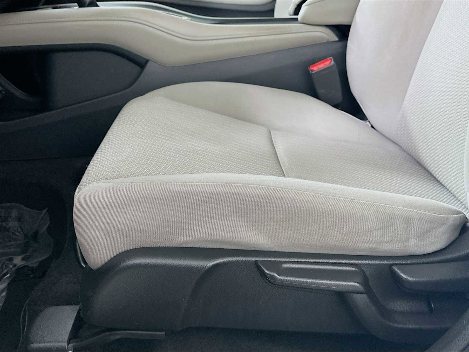 Used 2017 Honda HR-V LX image 17