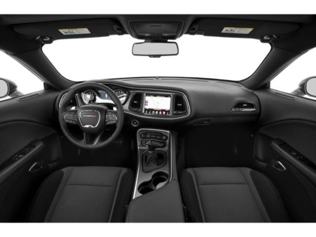 Used 2015 Dodge Challenger SXT RWD image 19