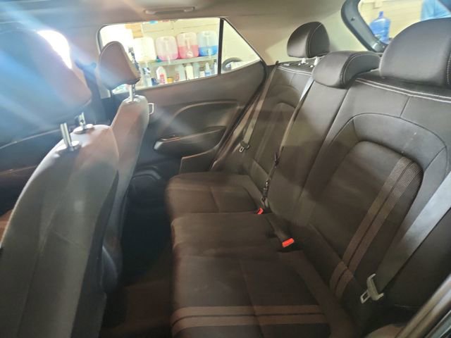 Used 2020 Hyundai Venue SEL w/ Convenience + Premium Package image 20