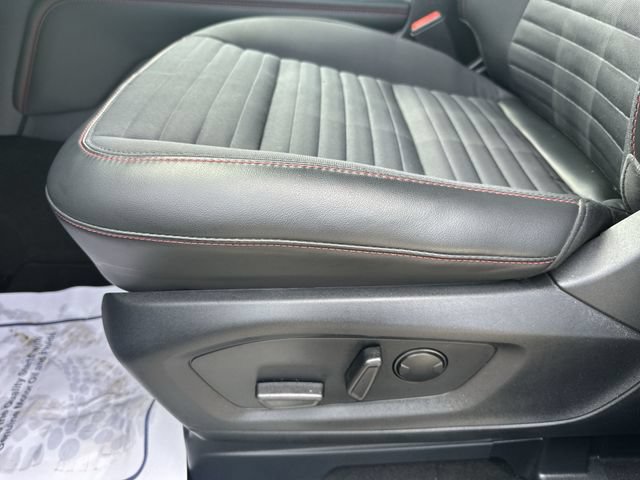 Used 2025 Ford Explorer ST-Line AWD/4WD image 16