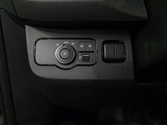 Used 2022 Mercedes-Benz Sprinter 2500 image 26